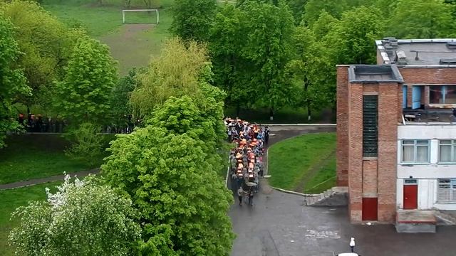 «Живая георгиевская лента» из учеников донецкой школы №124 смотреть онлайн