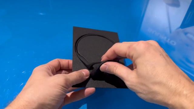 Спортивные беспроводные наушники с костной проводимостью звука Suunto Sonic.