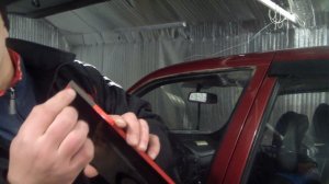 Как Наклеить Дефлекторы Окон (Дождевики). Как отодрать старый скотч - клей?