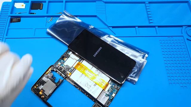 Samsung Galaxy M31s (M317F) Disassembly & Screen replacement смотреть онлайн