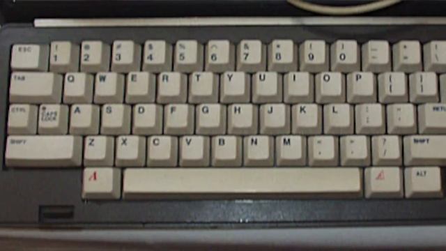 3D print repair + dishwasher refurb: The 1st color "laptop"! Commodore SX-64 смотреть онлайн