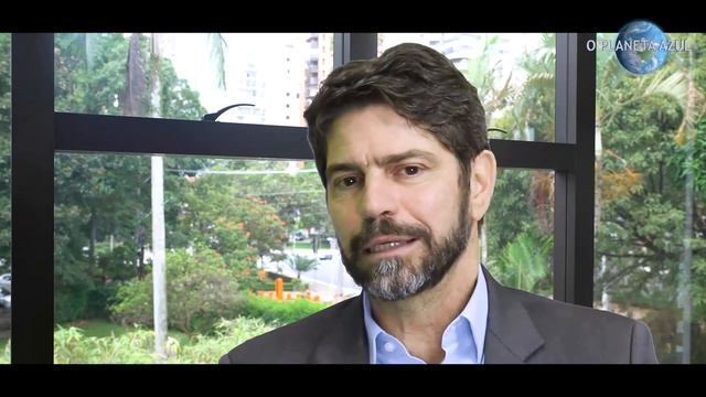 ECONOMIA BRASILEIRA EM MARCHA LENTA - ENTREVISTA RICARDO SENNES | O Planeta Azul