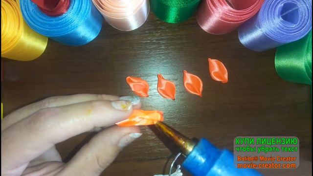 цветок в стиле Канзаши, МК, サテンリボンの花\ Flower of satin ribbons смотреть онлайн