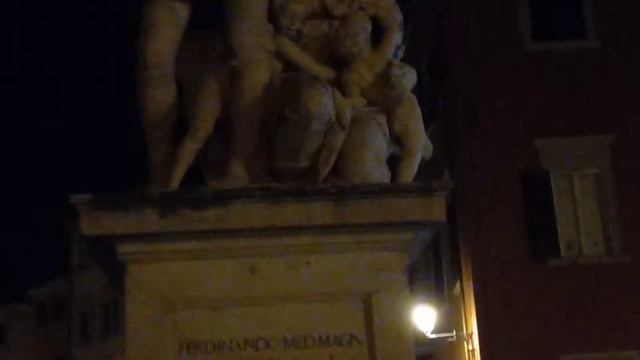 Pisa: from Piazza Dante to Piazza Francesco Carrara in the summer in the middle of the night !🌃🌃🤩🤩 смотреть онлайн