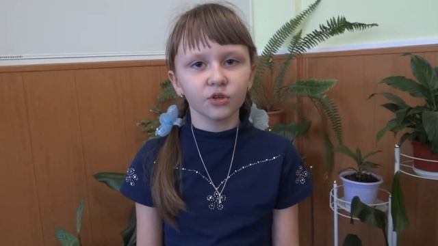 Cтрана читающая - Татьяна Дорофеева читает произведение " Новый год" С.Я. Маршака смотреть онлайн