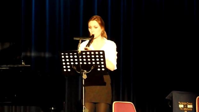 Vivaldi Concerto in A Minor - for Treble Recorder смотреть онлайн