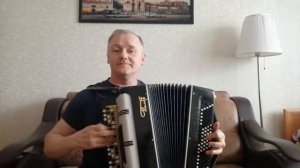 Гармонь или баян (сравнение)