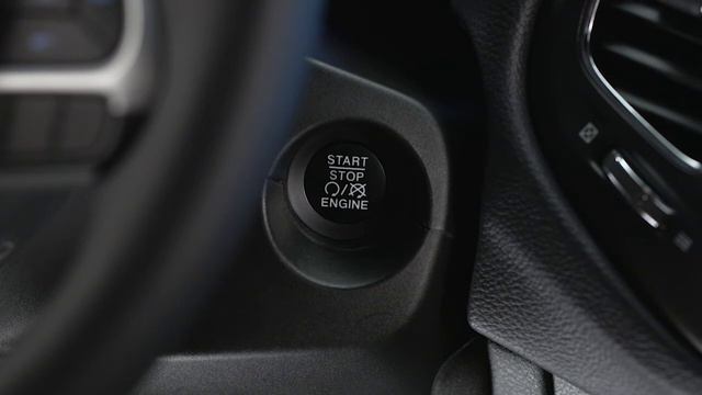 Keyless Enter 'N Go™ | How To | 2021 Jeep Compass смотреть онлайн