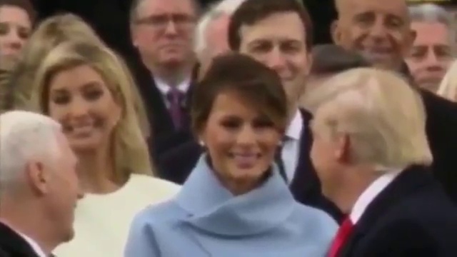 Лицо первой леди США во время инаугурации Трампа смотреть онлайн