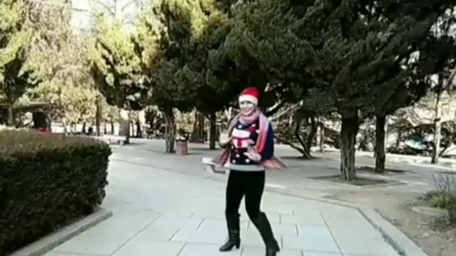 Новогодняя зумба. Создаём себе праздник сами. смотреть онлайн