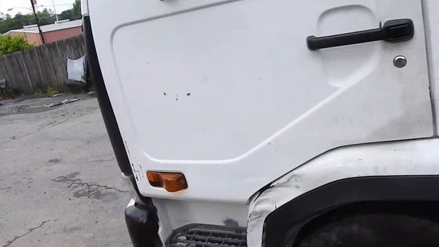 2002 Nissan UD TOW TRUCK FOR SALE смотреть онлайн