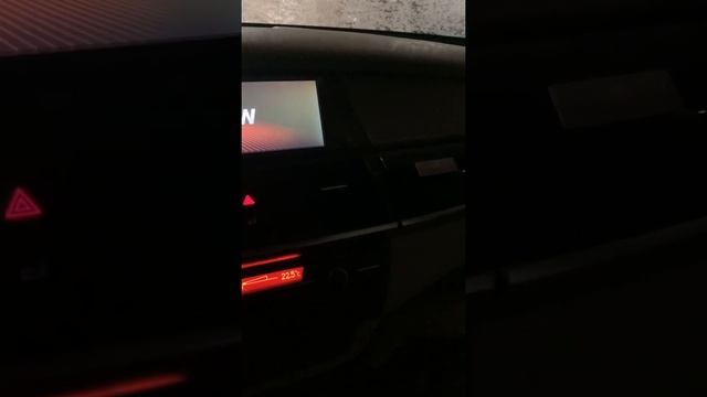 Писк в салоне смотреть онлайн