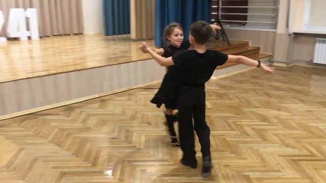Ювеналы 1 Е Самба смотреть онлайн