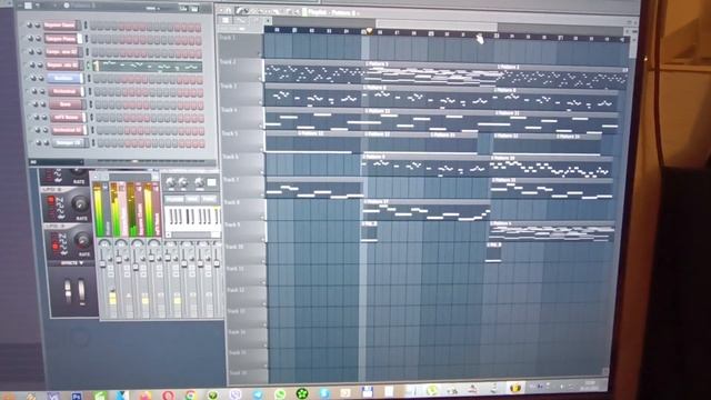 Творческий процесс в FL Studio. Новая композиция смотреть онлайн