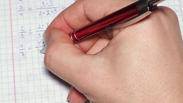 Приведение дробей к общему знаменателю. Общий знаменатель дробей смотреть онлайн
