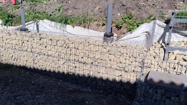 Габионы. Подпорная стенка 30 метров!!! Зарисовка с места работы.