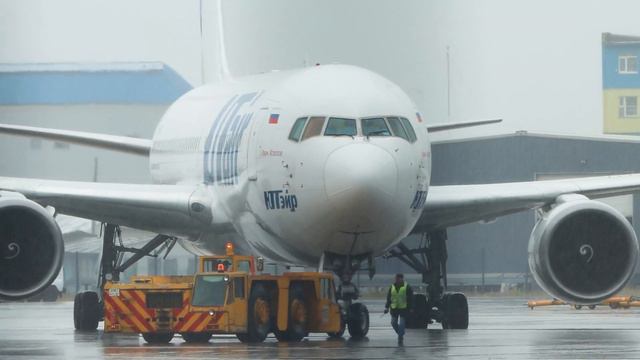 Дождливый день с ЮТейр, Анадырь, Чукотка Rainy day with Utair, Anadyr, Chukotka смотреть онлайн