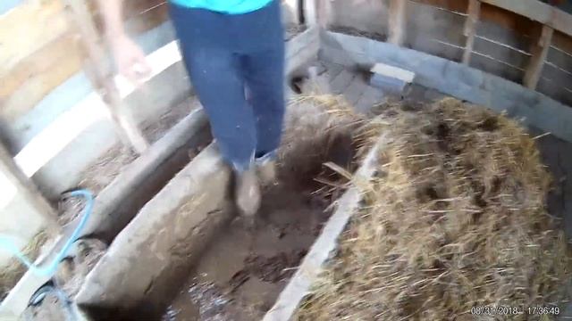 Саманный дом, замес самана, саман лайфхак. Строительство дома своими руками. смотреть онлайн