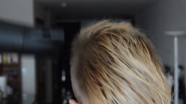 Men's Hairstyle Tutorial | Quick Messy Fringe смотреть онлайн