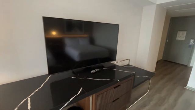 Hyatt Regency SF Downtown SOMA (2 Queens) - Room Tour (2022) смотреть онлайн