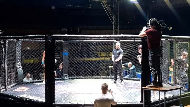 Студенческая Лига ММА 21.10.17 Илья Олейников – Зелимхан Бельдаров 70.3 кг смотреть онлайн