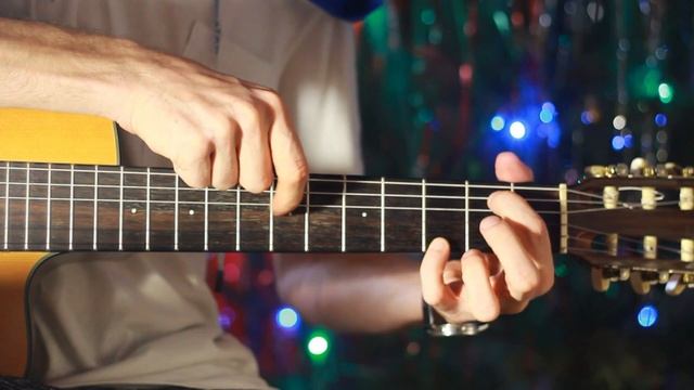 Elvis Presley - Can't Help Falling In Love на Гитаре + РАЗБОР смотреть онлайн