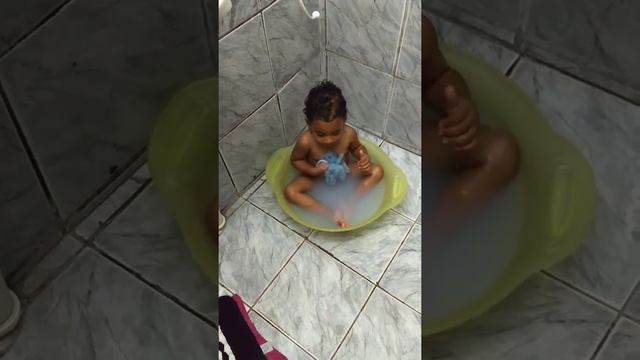 Banho Só Dá Júlia