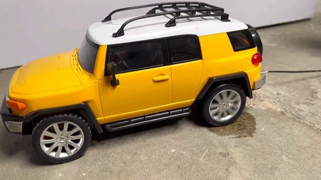 RC Toyota FJ Cruiser Burnout Ends In Flames | RC Car Burnout