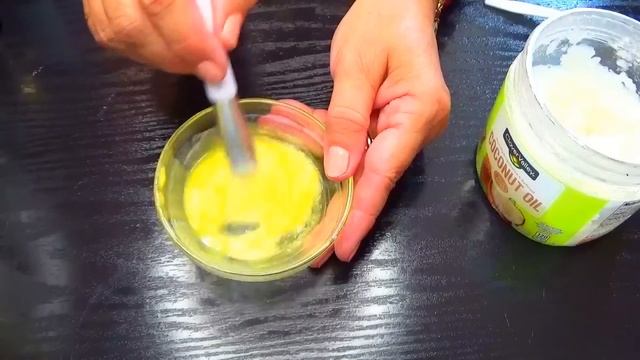 У МЕНЯ НЕТ МОРЩИН В 70 лет! Наношу перед сном и утром гладкое лицо Без морщин и пятен смотреть онлайн