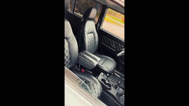 LADA Niva - ZUBR 5-Türer Street Edition смотреть онлайн