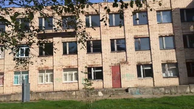 Посёлок Новый Свет (вблизи Гатчины). Детская площадка и лёгкий обзор вокруг. 21.09.2017, 11:31 смотреть онлайн