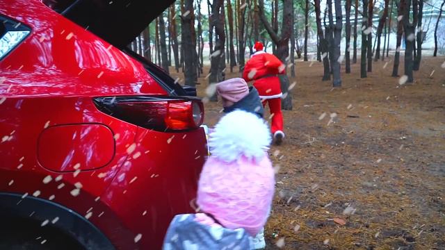 Какие ИГРУШКИ Подарит САНТА-КЛАУС Детям на Новый Год? смотреть онлайн