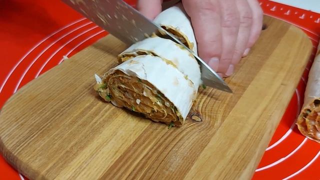 ?ЭТОТ РЕЦЕПТ ВСЕХ УДИВИЛ! ?Так ПРОСТО и ВКУСНО!✅ Знаменитая закуска из лаваша!? смотреть онлайн