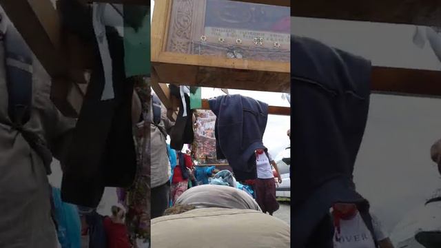 Крестный ход ПОЧАЕВ смотреть онлайн