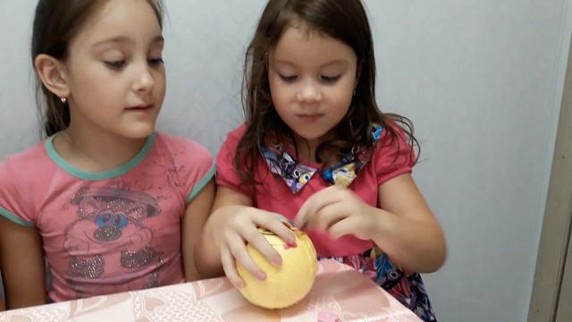 Конфетти поп куклы ЛОЛ подделка. У кого выше прыгнет шар..... смотреть онлайн