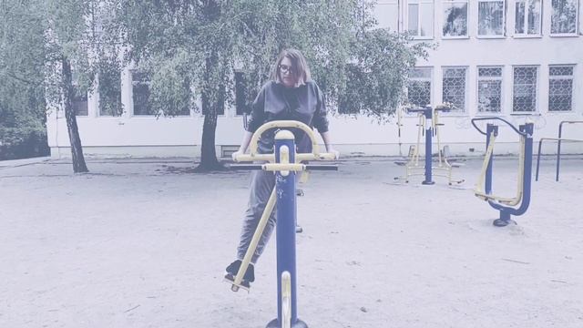 Status Quo In the Army Now смотреть онлайн