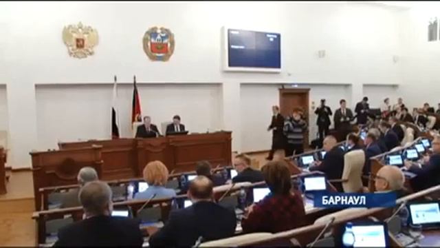 Александр Карлин отчитался депутатам АКЗС о работе администрации региона в 2015 году смотреть онлайн