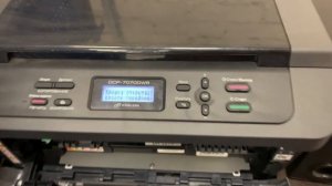МФУ Brother DCP-7070DWR пишет "Замените тонер". Сброс счетчика тонера.