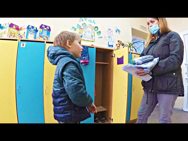 В деревне нет САДИКОВ, ШКОЛ и СЕКЦИЙ??? Пошли в садик без ПРИВИВОК и МАНТУ. Посмотрели СТАДИОН смотреть онлайн