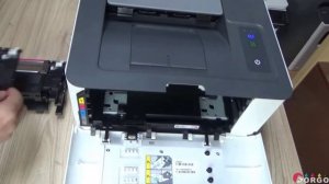 Замена картриджа с тонером HP Color Laser 150nw