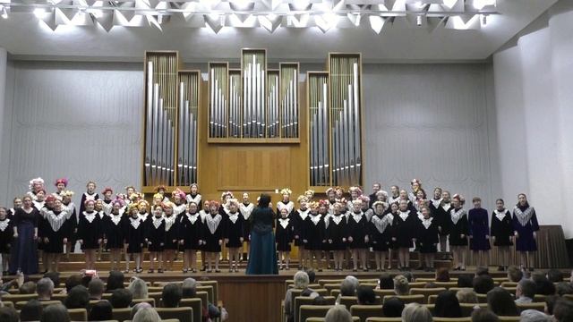 Кемерово, ЦДШИ, хор "Юность" - А. Пахмутова, сл. Н. Добронравова "Дарите радость людям" смотреть онлайн