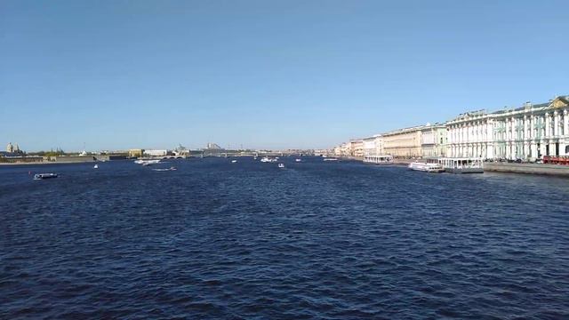 Город над вольной Невой 💥 смотреть онлайн