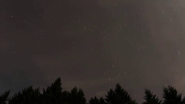 Short Star Trails with Clouds with the Sony NEX-6 смотреть онлайн