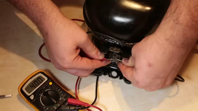 Прозваниваем обмотки компрессора холодильника