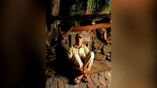 ЭТОТ МУЖЧИНА ЖИВЁТ В КРАЙНЕЙ БЕДНОСТИ, ПРИЧИНА ЭТОГО ВАС ТОЧНО УДИВИТ смотреть онлайн