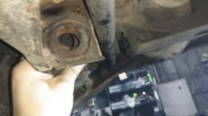 Растяжки нижнего рычага Terrano 1, 2  восстановление отверстий в раме, замена сайлентов