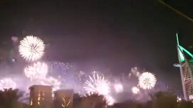 Dubai 2021 NEW YEAR BURJ AL ARAB смотреть онлайн