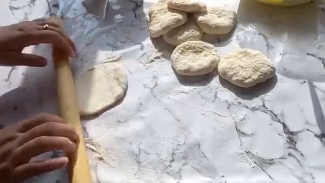 Хычины на кефире с картошкой и сыром #рек #хичины #хичины #реки #вкусно #хичиныссыром #рекомендации смотреть онлайн