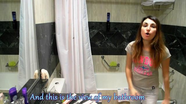 № 83  Room Tour In Madrid  English Lesson For Beginners With Subtitles  Онлайн Английский