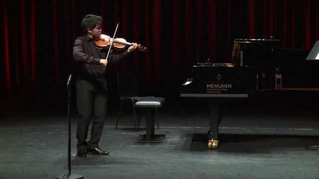 SEAN MORI / Menuhin Competition 2018, Junior first rounds - day 2 смотреть онлайн